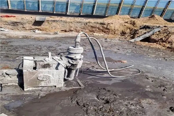 岭东水泡基础注浆加固